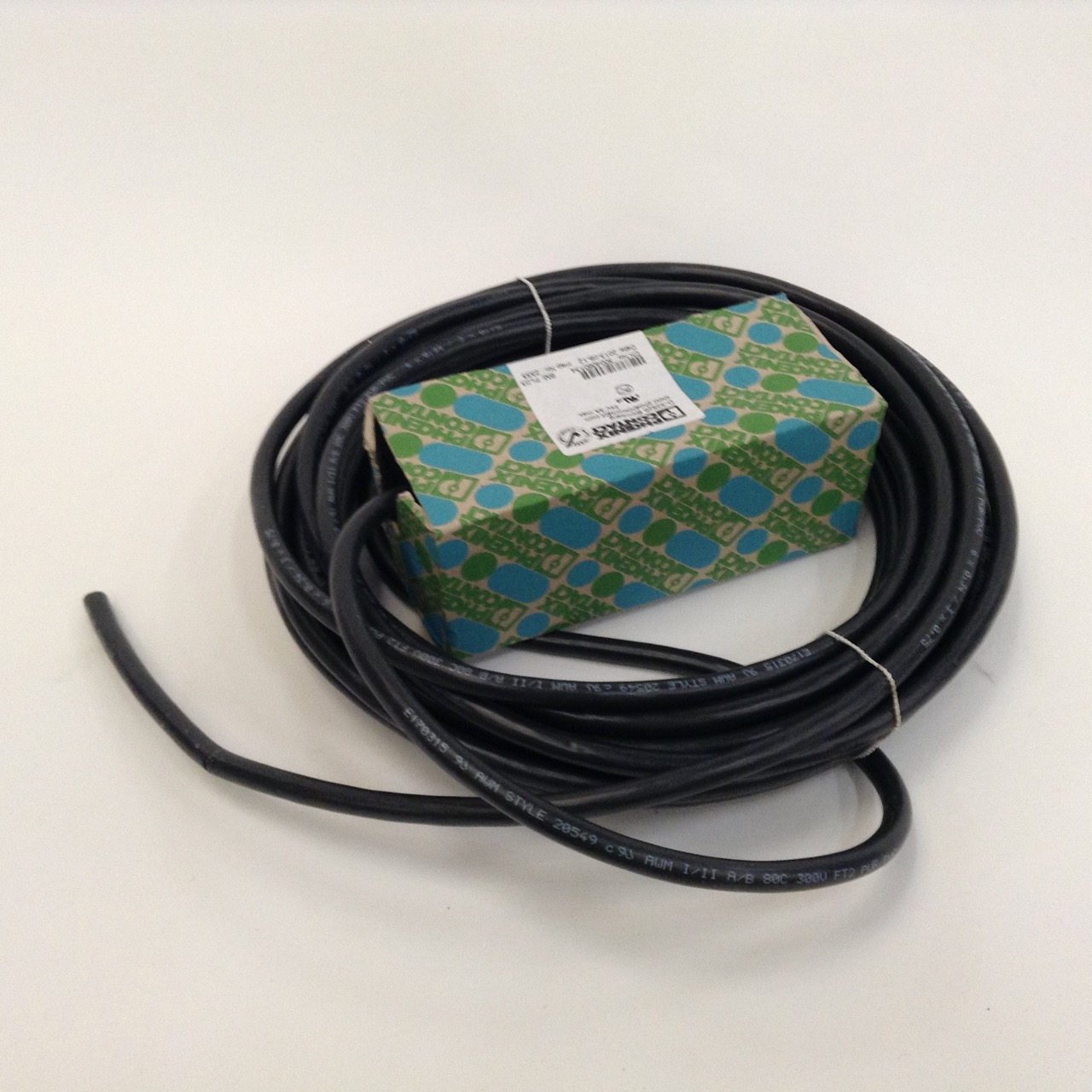 Phoenix Contact 1517136 Sensor/actuator box SACB-6/ 6-L-10,0PUR New NFP Sealed