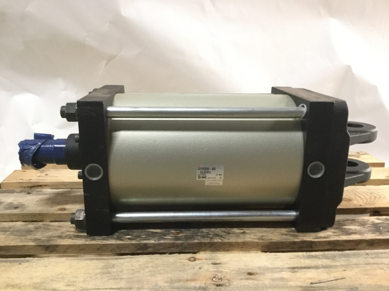 SMC CS1DQ250-345-DCJ6797J Air Cylinder Double Acting Single Rod New NMP