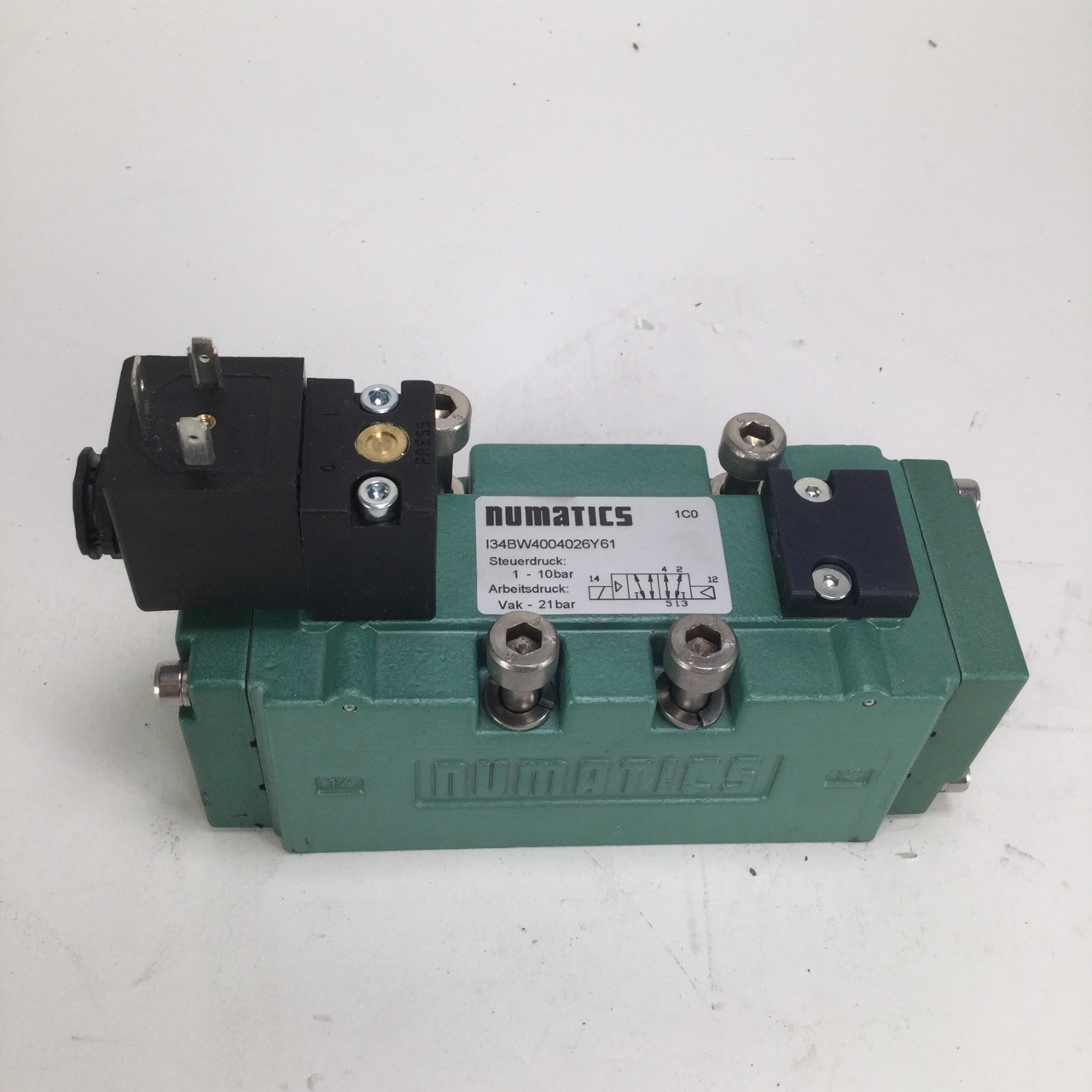 Numatics I34BW4004026Y61 Ventil valve Used UMP