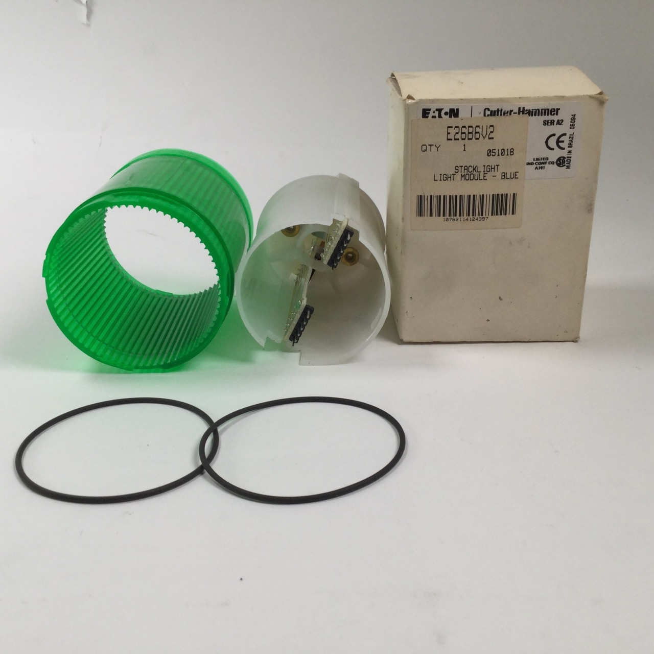 Eaton E26B3V2 Stacklight Light module E26 Series Green 250V New NMP 