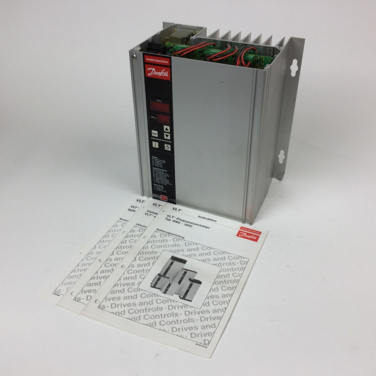 Danfoss 175H1027 Variable Speed Drive VLT3002 380-415V New NFP