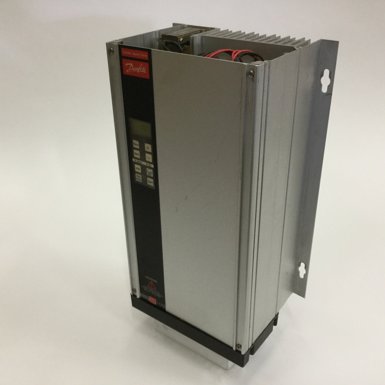 Danfoss 175H1152 Variable Speed Drive VLT3006 380-415V *no top cover Used UMP