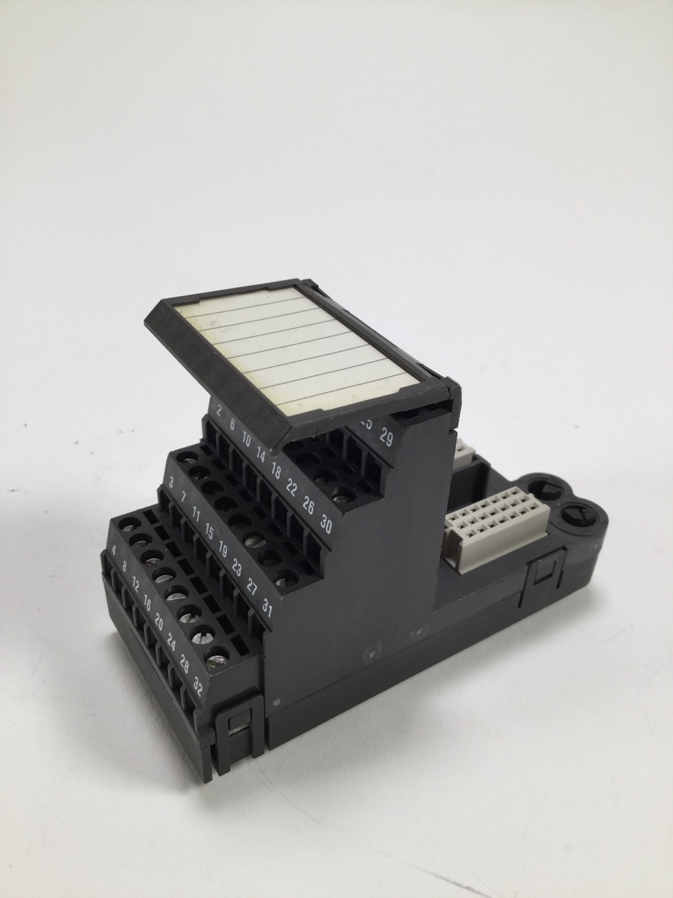 Fisher-Rosemount Emerson 12P1902X012 Terminal block KJ4001X1-CJ1 Used UMP