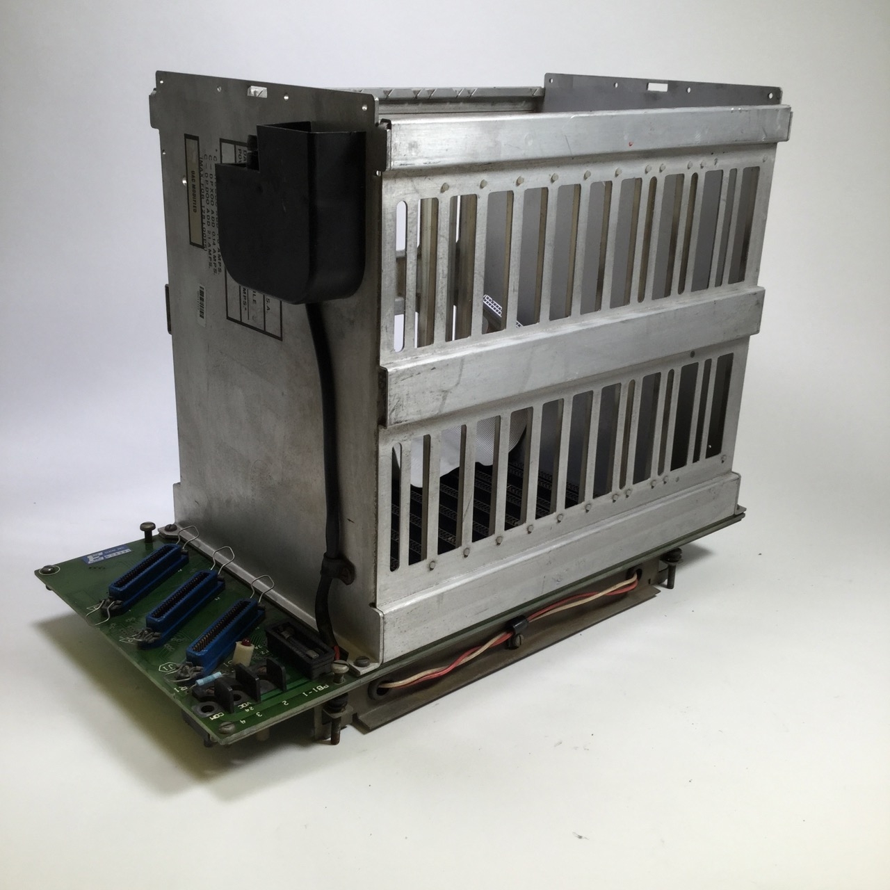 Honeywell C-CB000 Rack with backpanel Basic Controller File Used UMP