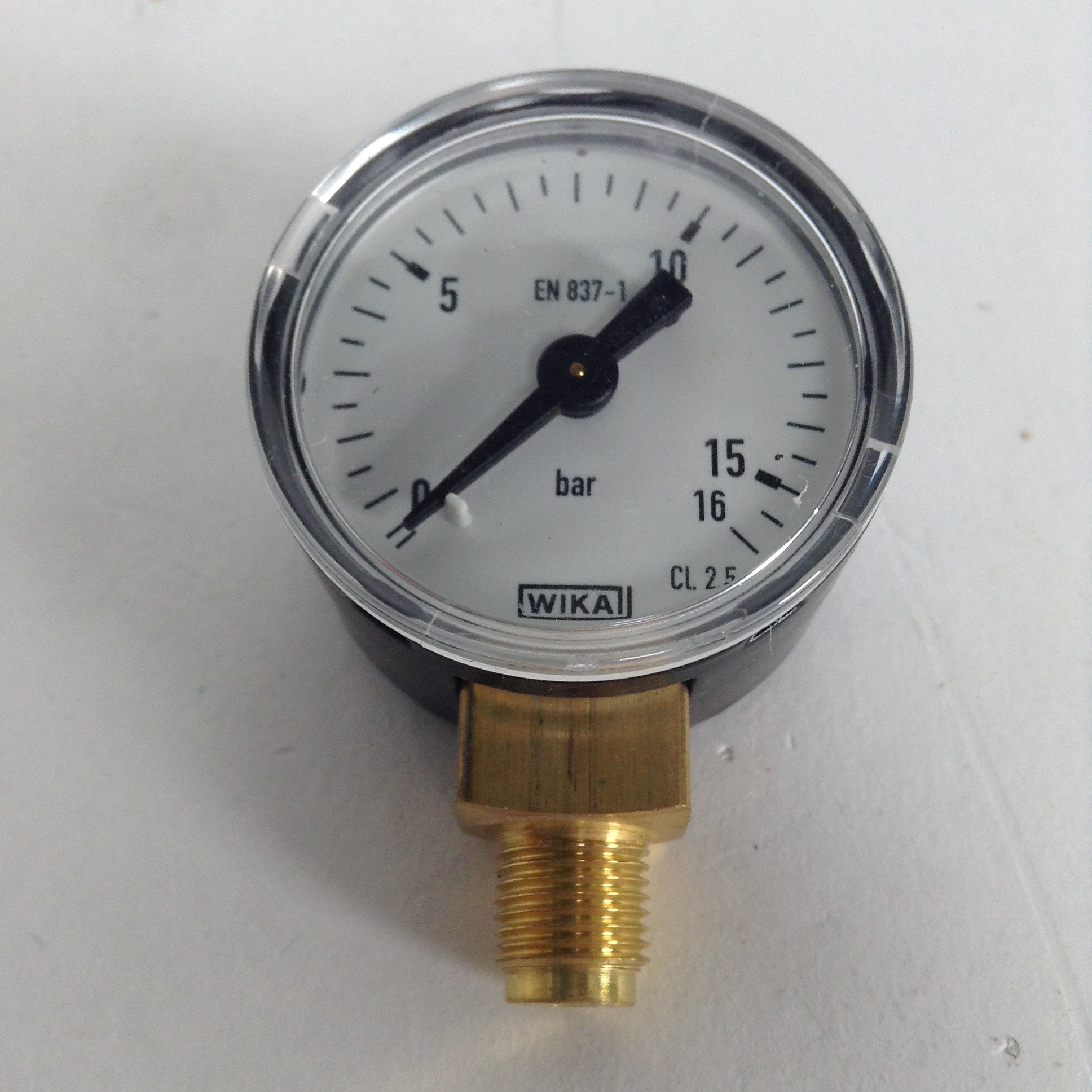 Wika pressure gauge manometer 837-1 0-16 bar NEW NMP