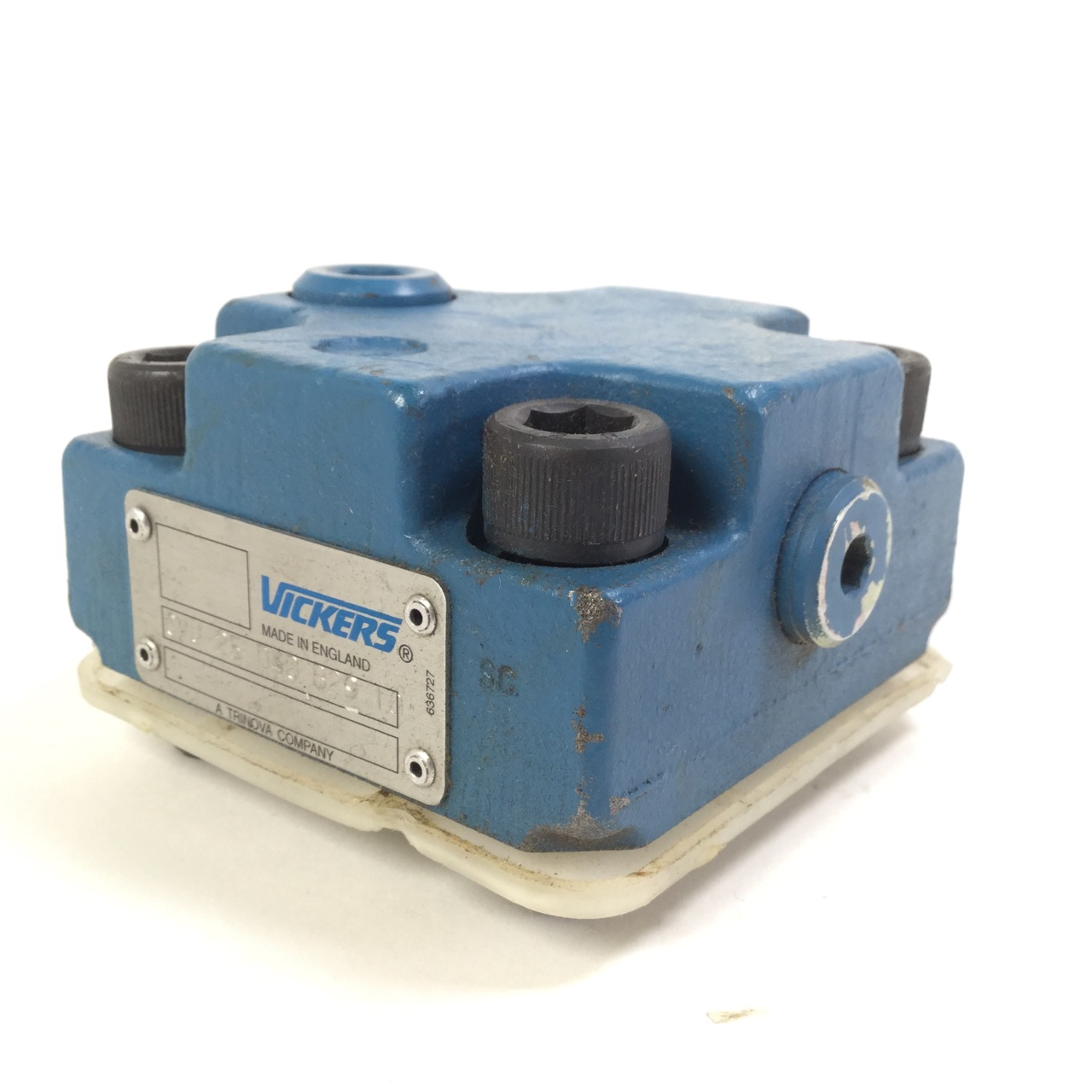 Vickers CVU25D40B2910 Hydraulic Valve Hydraulischer Ventil New NMP