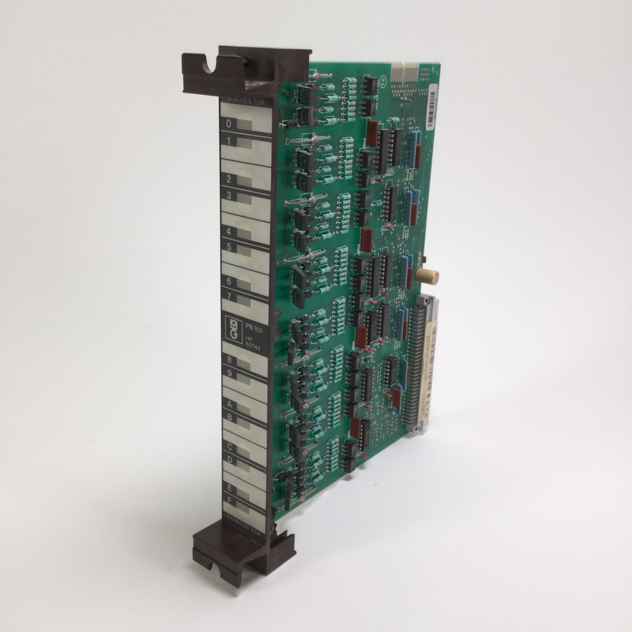 April 60742 Module Output Module Ausgang 16 Outputs 16 Ausgänge Used UMP