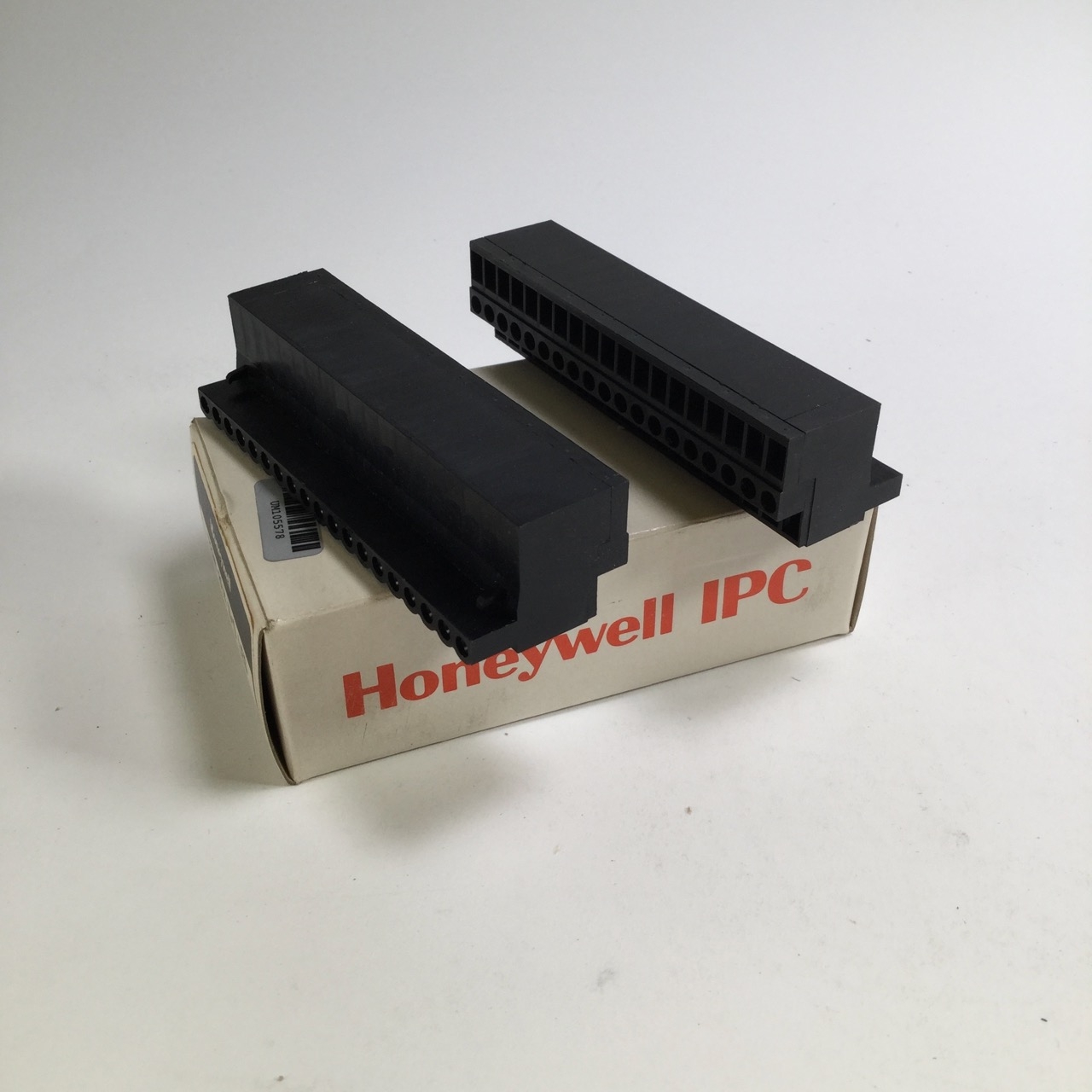 Honeywell 621-9977 Terminal Block LED Term Blk W/O LED set New NFP