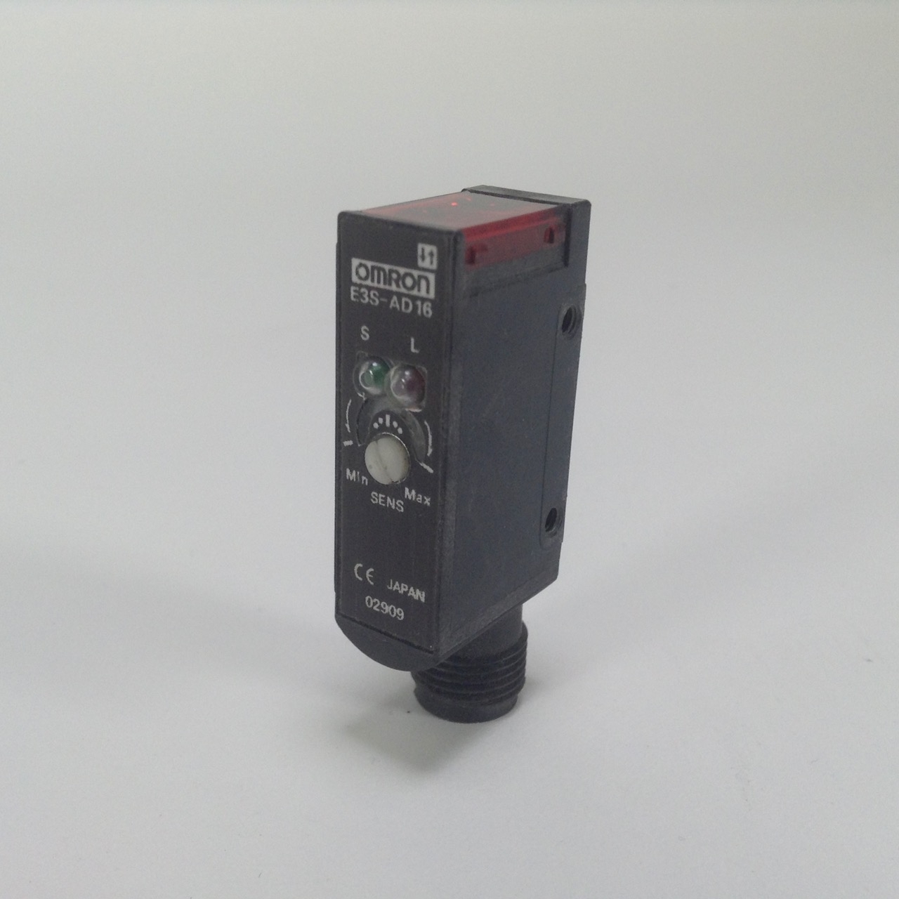 Omron E3S-AD16 Photoelectric Switch Sensor Schalter Used UMP