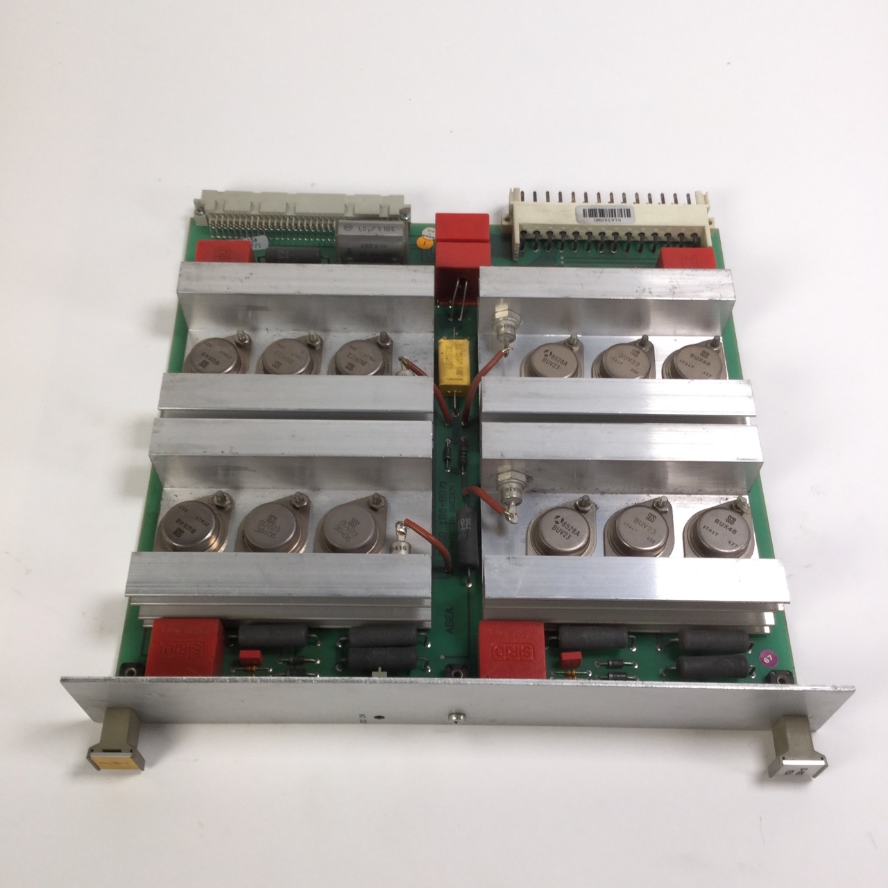 ABB YTEA250-15 Servo Drive Board Servoverstärker Used UMP