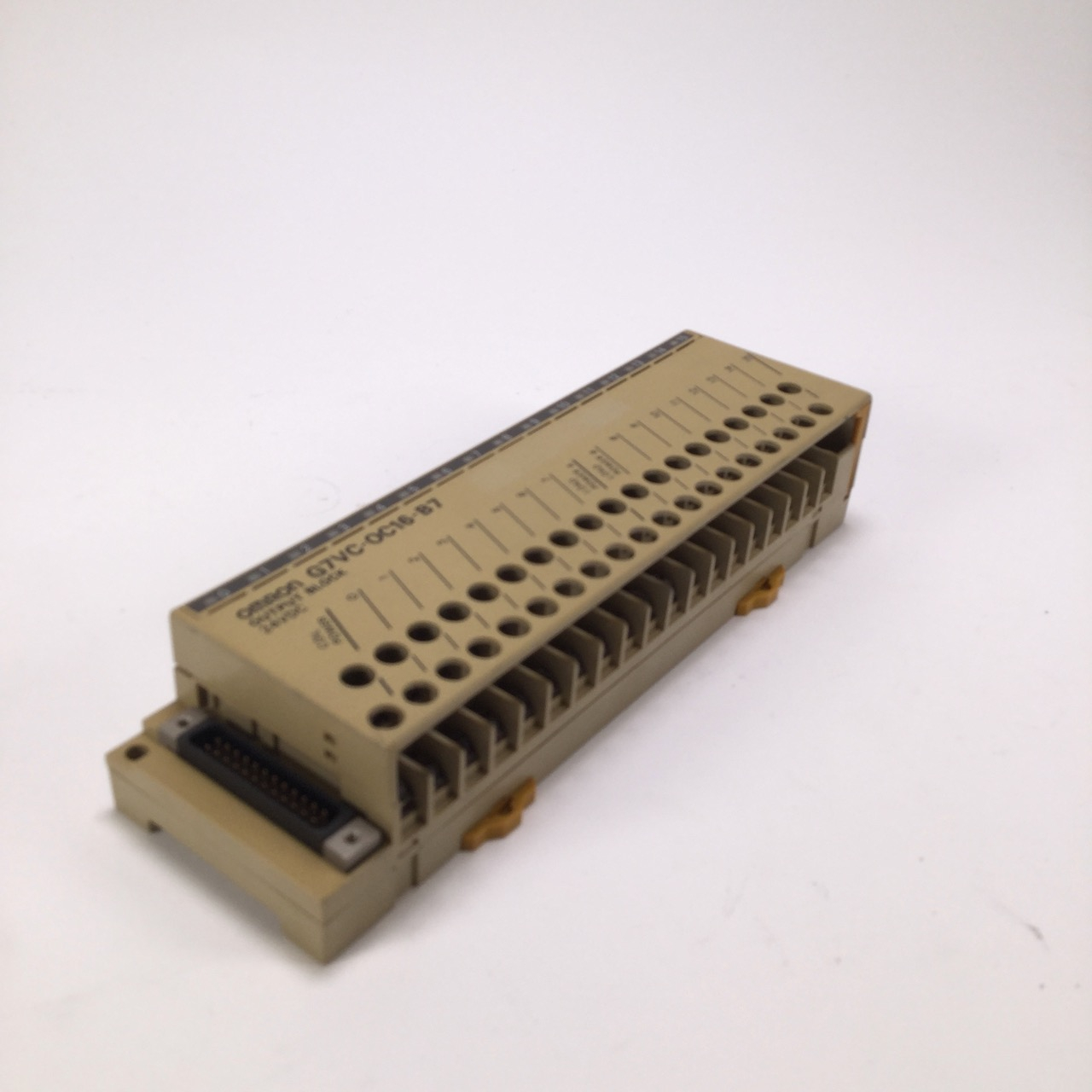 Omron G7VC-OC16-B7 Safety I/O Module unit Used UMP