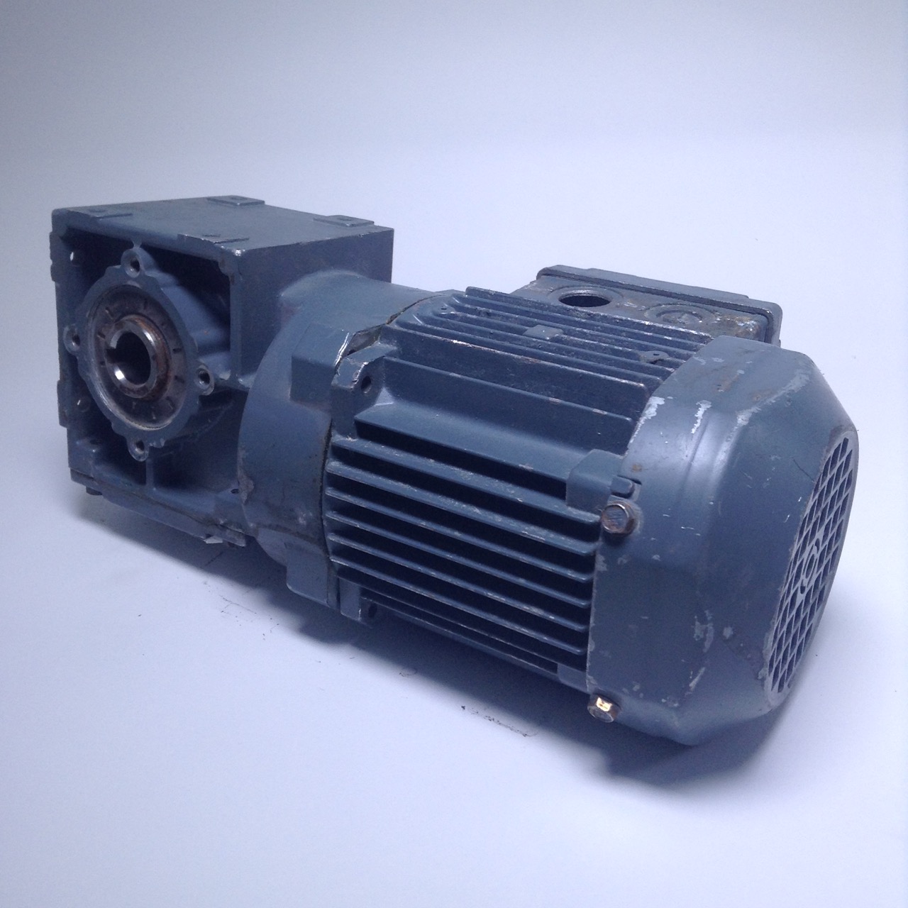 Hytrol W63.0421 | SEW - 1.0HP 42RPM ST67TDRN80M4 main image 1