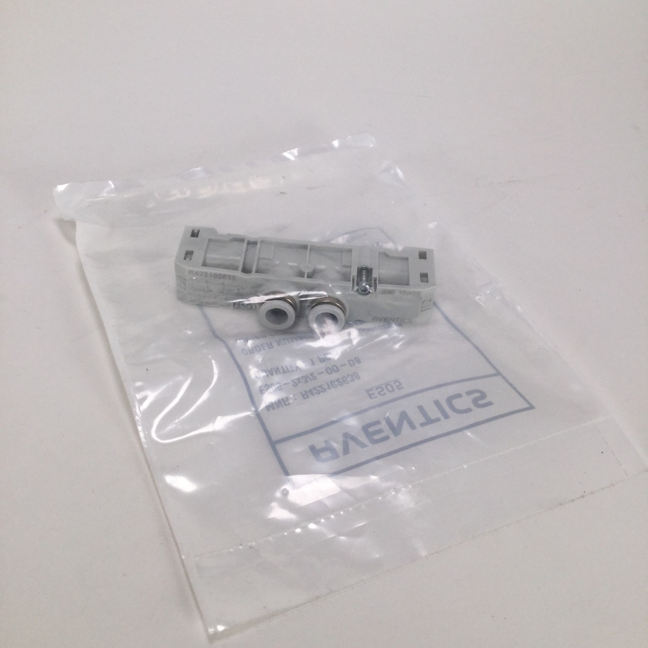 Aventics R422102638 3/2 Directional Valve Ventil New NFP Sealed