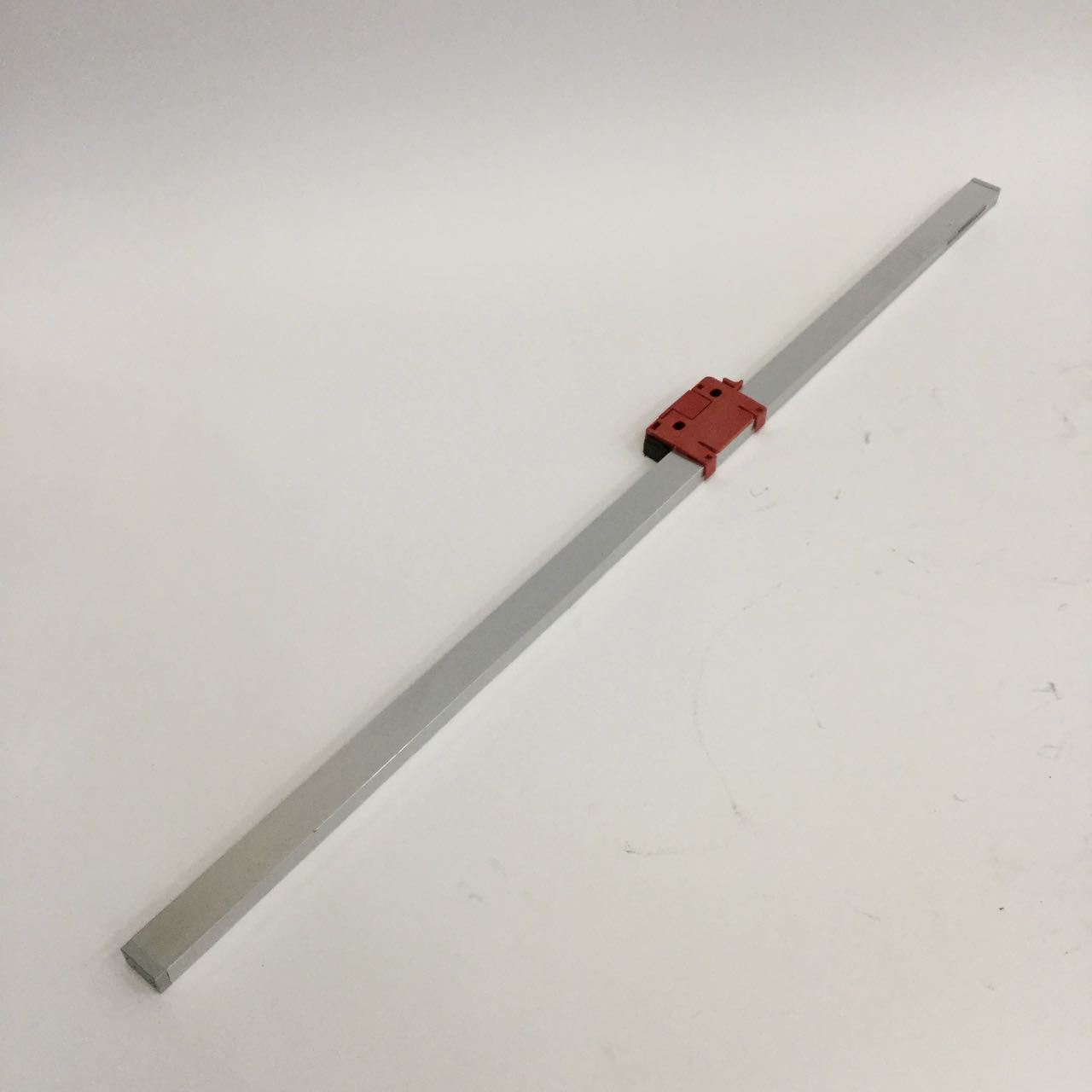 Heidenhain 372849-30 Linear Encoder 1020mm New NMP