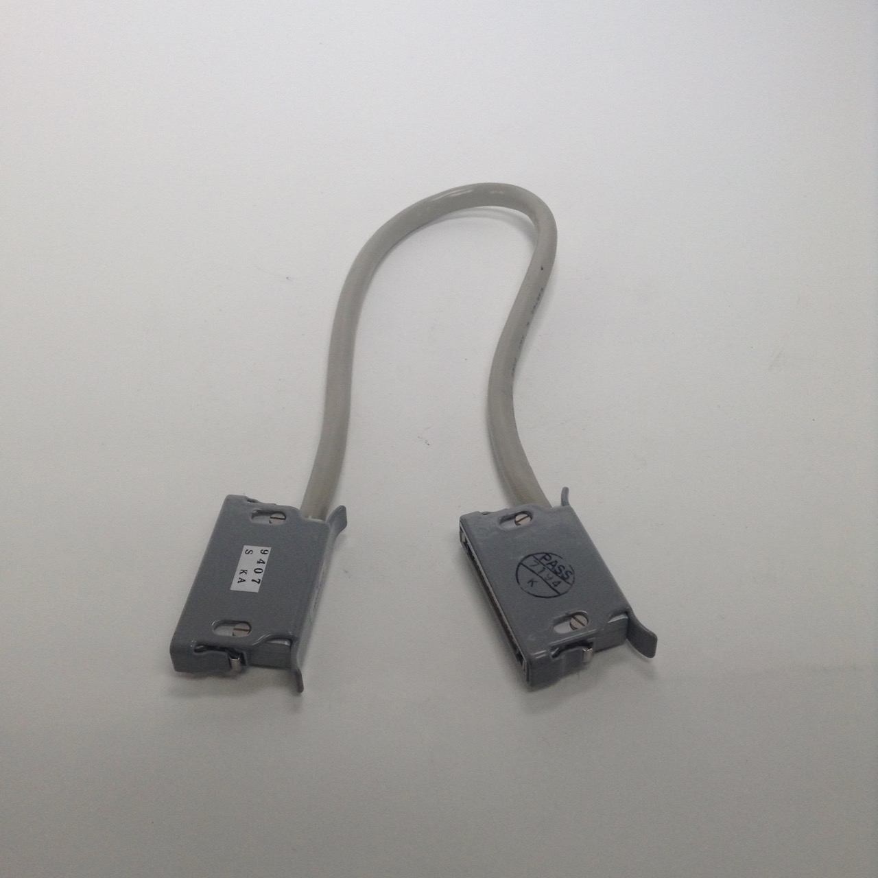 Abb Procontic 07SV60R1 connector cable Used UMP