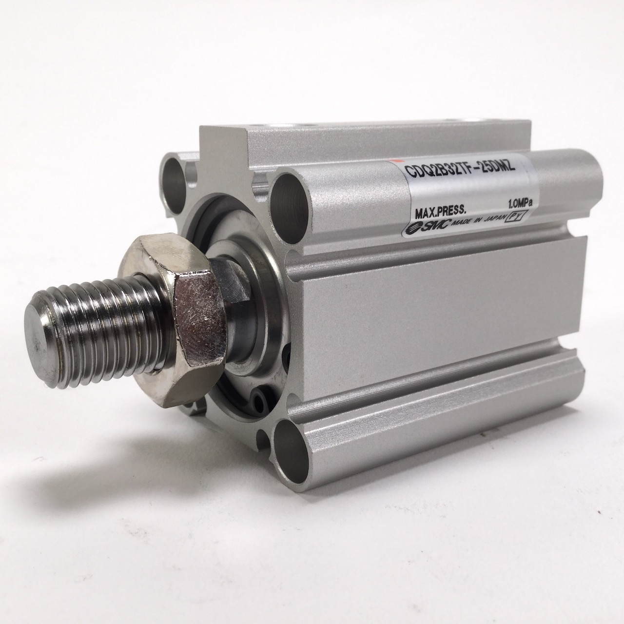 Smc CDQ2B32TF-25DMZ Compact Cylinder Kompaktzylinder ø32 Stroke25 1MPa New NMP